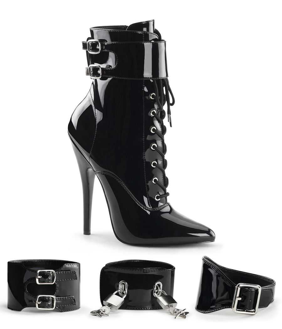 Bottines vernies noires fétiches Devious Domina 1023 à talons stiletto 15cm et lacets pour scène. Bottines vernies noires fétiches Devious Domina 1023 à talons stiletto 15cm et lacets pour scène.