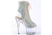 Bottines de clubbing haut de gamme strass argentés avec zip latéral pour shows de cabaret et pole exotique. Bottines de clubbing haut de gamme strass argentés avec zip latéral pour shows de cabaret et pole exotique.