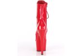 Bottines fétiches rouge miroir à lacets et fermeture éclair adaptées à toutes les morphologies. Bottines fétiches rouge miroir à lacets et fermeture éclair adaptées à toutes les morphologies.