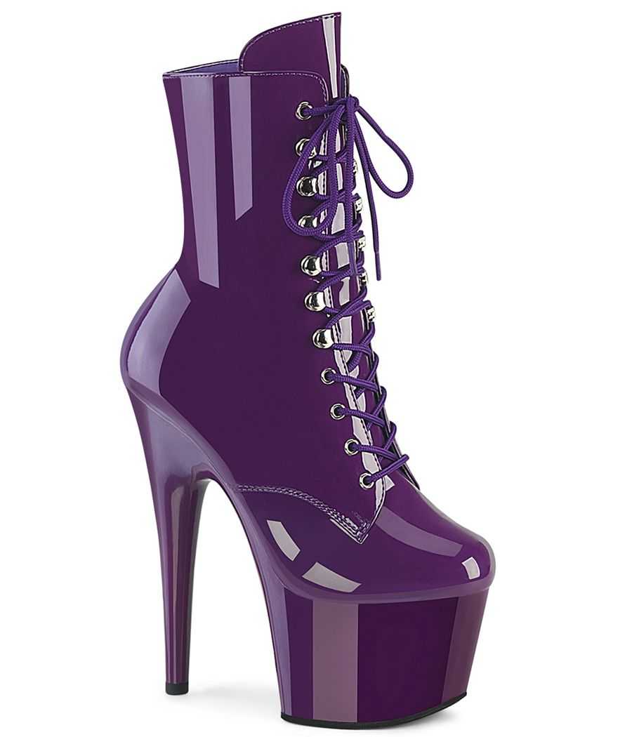 Bottines vernies roses de pole dance Pleaser Adore 1020 à talons stiletto et fini laqué brillant. Bottines vernies roses de pole dance Pleaser Adore 1020 à talons stiletto et fini laqué brillant.