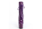 Bottines laquées rose peps de luxe à plateformes et œillets en grandes tailles inclusives LBDHT. Bottines laquées rose peps de luxe à plateformes et œillets en grandes tailles inclusives LBDHT.