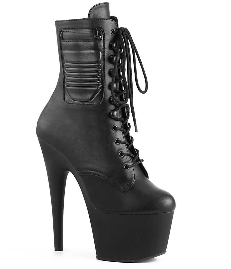 Bottines à plateforme noir mat avec petite poche latérale utilitaire Bottines à plateforme noir mat avec petite poche latérale utilitaire
