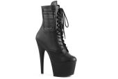 Bottines à plateforme noir mat avec petite poche latérale utilitaire Bottines à plateforme noir mat avec petite poche latérale utilitaire