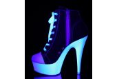 bottines-a-lacets-toile-noire-ajustables-look-sporty-chic-pleaser
