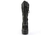 Bottines noires de cabaret Pleaser Pink Label Chloe 115 à talons fins et broderies dentelle. Bottines noires de cabaret Pleaser Pink Label Chloe 115 à talons fins et broderies dentelle.