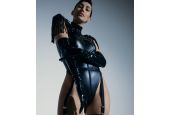 body-string-manon-catanzaro-wetlook-noir-brillant