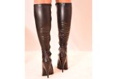 bottes-sexy-latex-noir-grande-taille-sans-plateforme