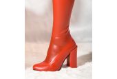bottes-sexy-latex-rouge-grande-taille-talon-large